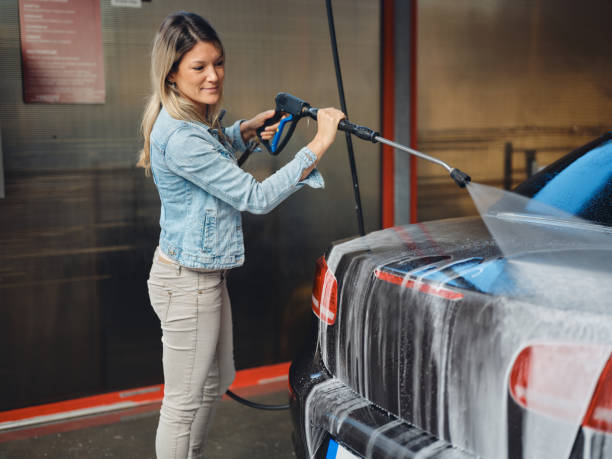 Best Residential Pressure Washing Services  in Montgomery, IL